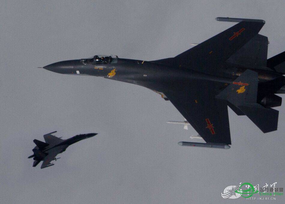 大家春节快乐!  我的战机我的梦：金头盔战训视频-2939 