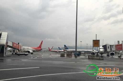 3月21日深圳机场暴雨大面积延误，马上试了一下模拟盲降-1627 