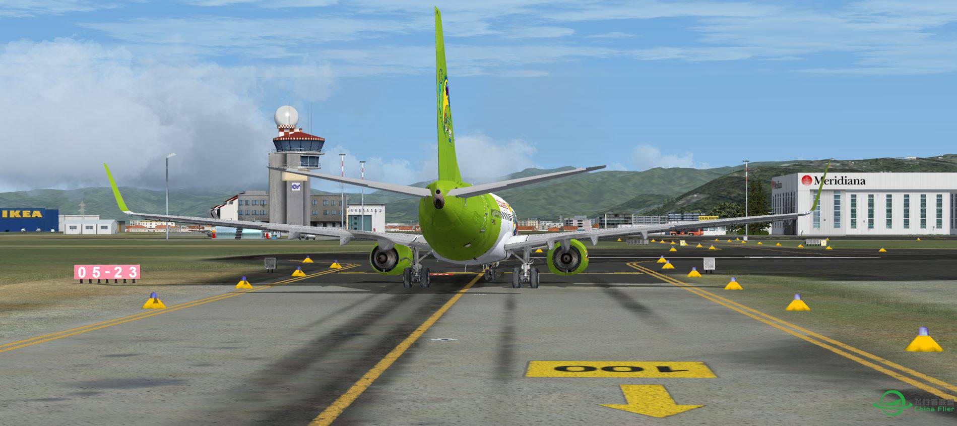 B737 SUNWING EXPRESS @ LIRQ-5011 