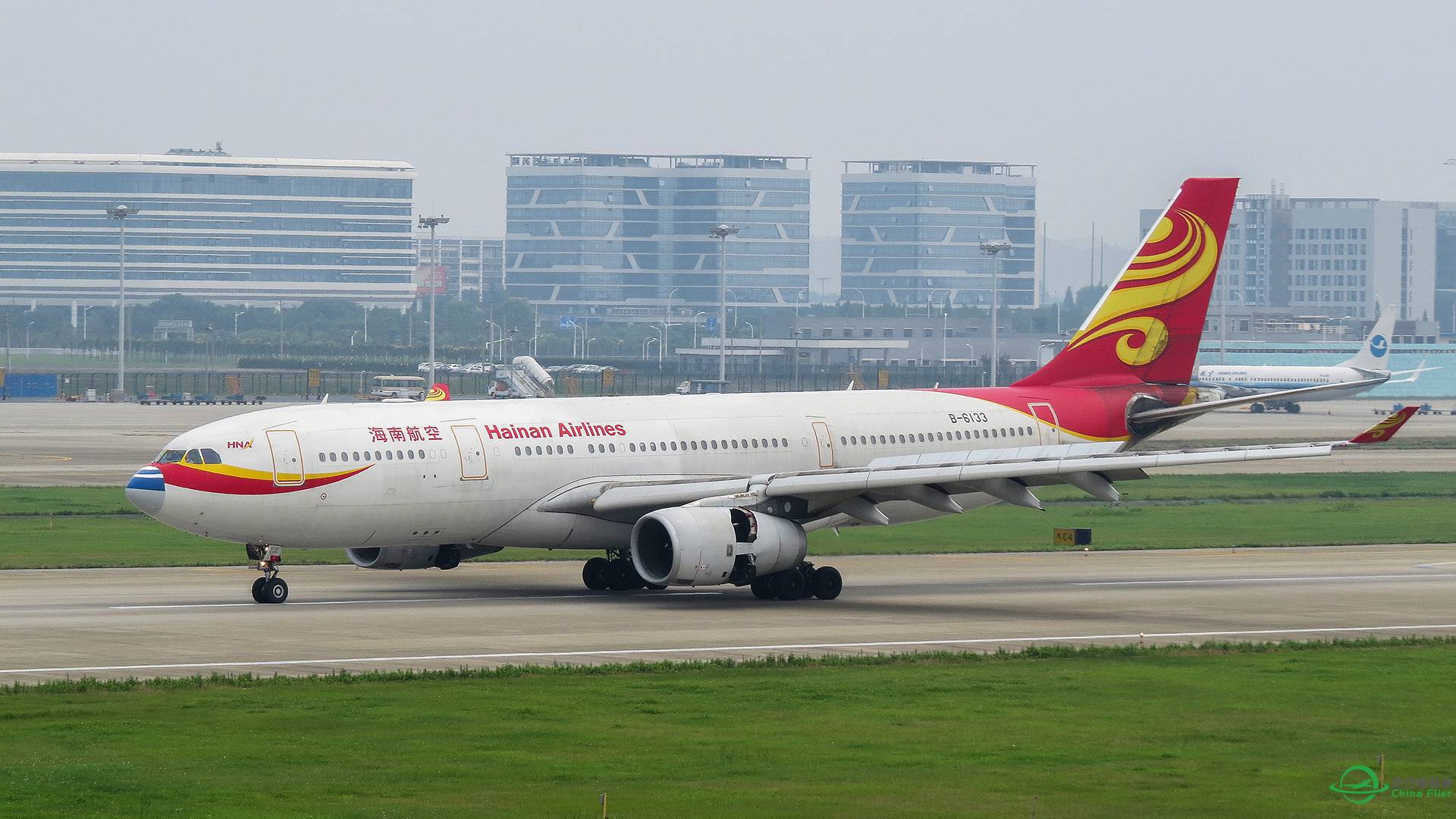 国际空客A330节，HGH杭州萧山机场站 那些年追过的330们-7808 