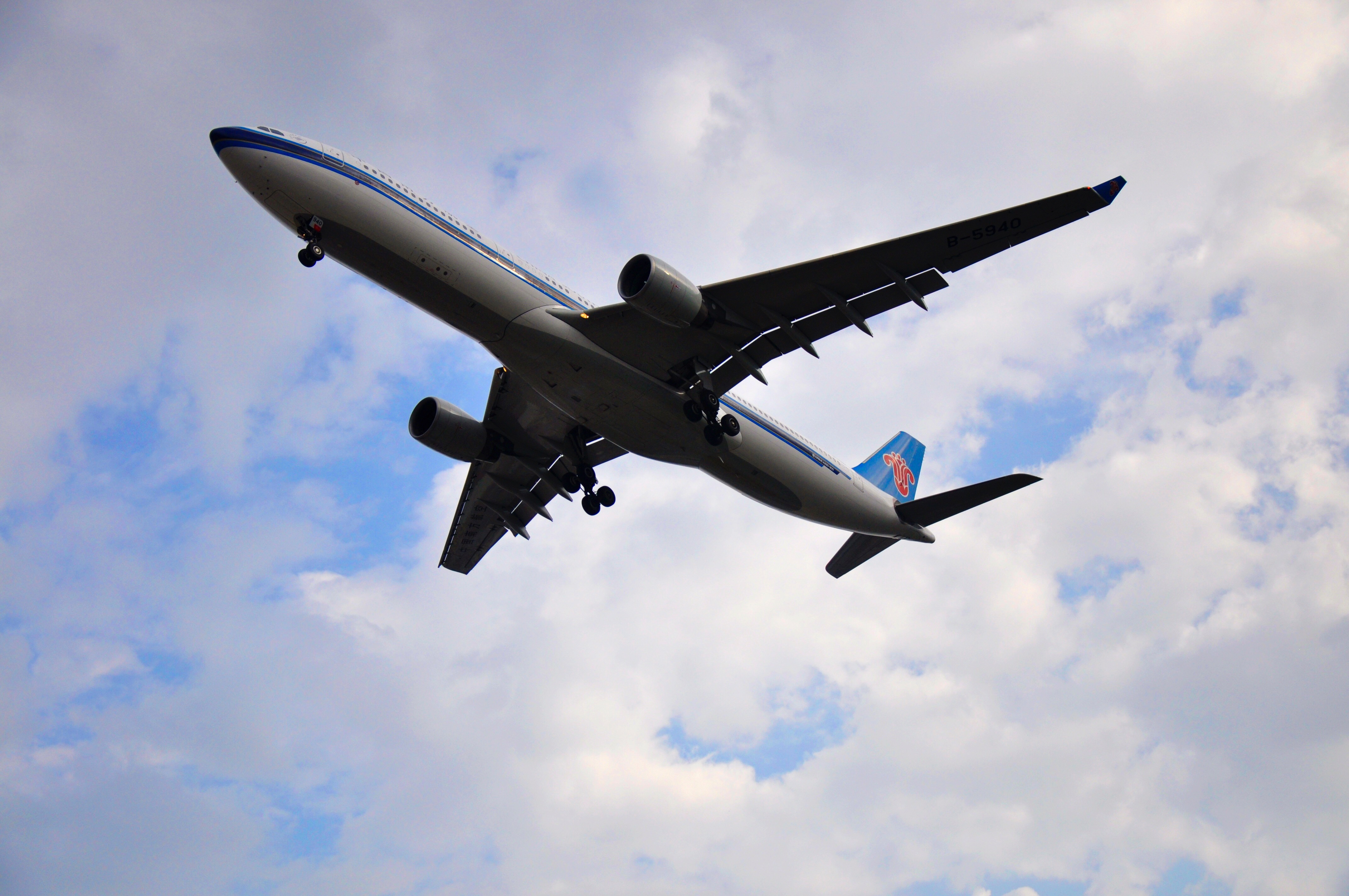 CA1316 ZGGG-ZBAA PMDG 747-5245 