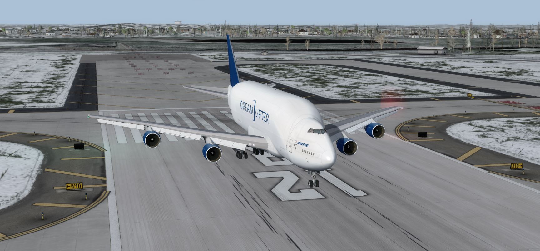 Boeing 747-400LCF DreamLifter @ KMSP-8927 