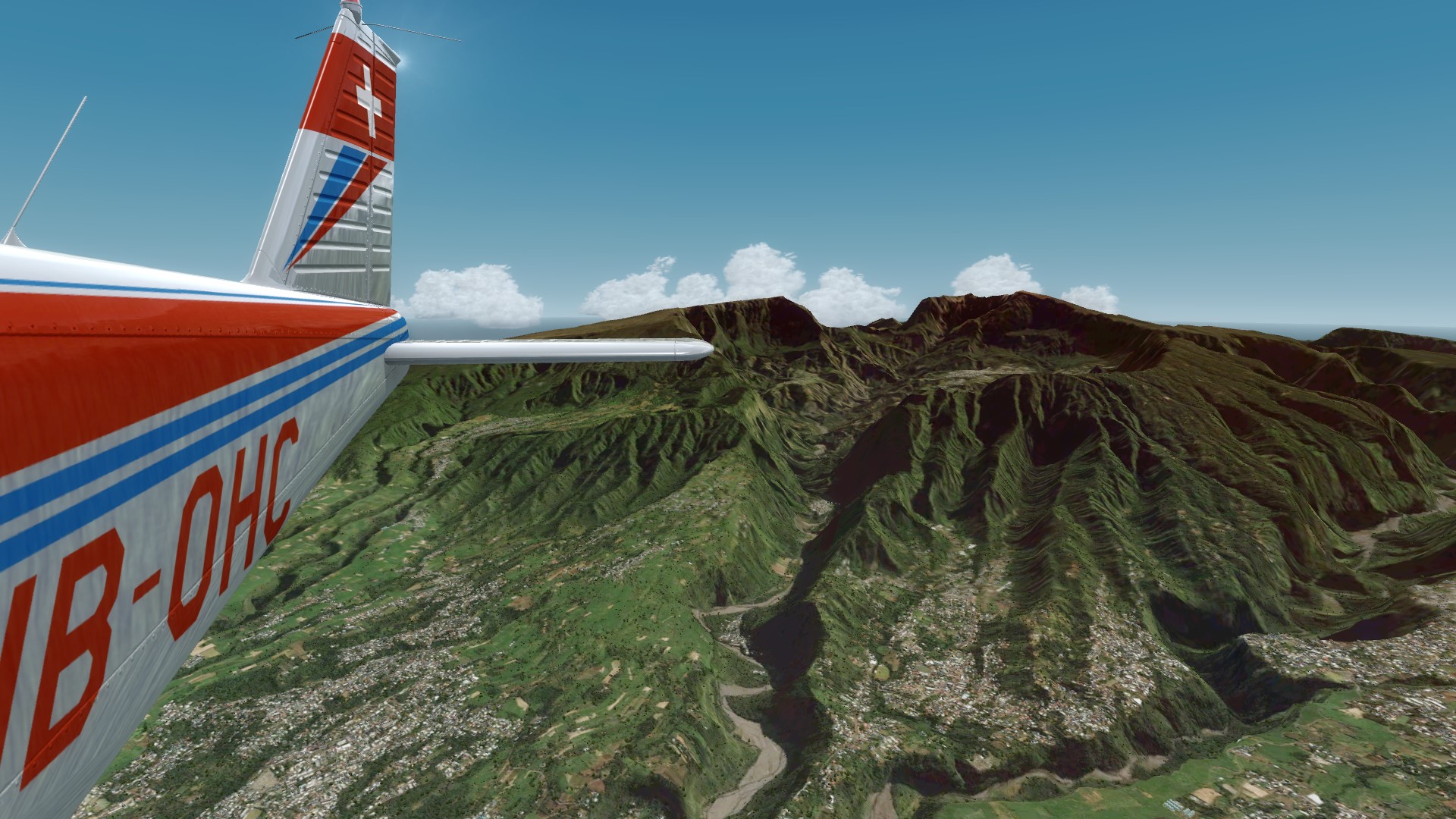A2A cherokee 180 VFR法属留尼汪岛，巨大火山口-6212 