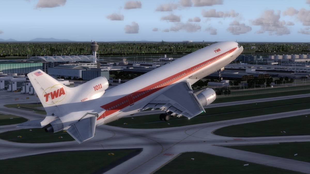 终于入了正版CS L1011-9533 