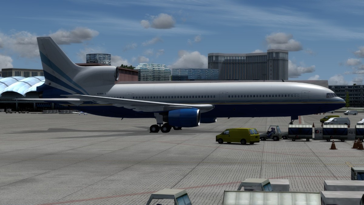 终于入了正版CS L1011-7587 