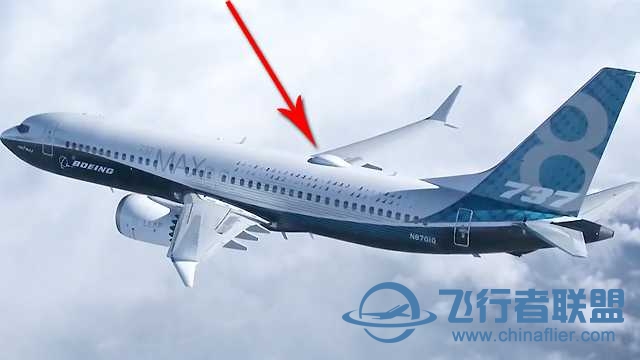 ZIBO737-800背上的两个盖子是干嘛的？能隐藏吗？-350 