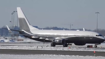 ACM航空波音737-800 BBJ2飞机降落蒙特利尔-473-3999 