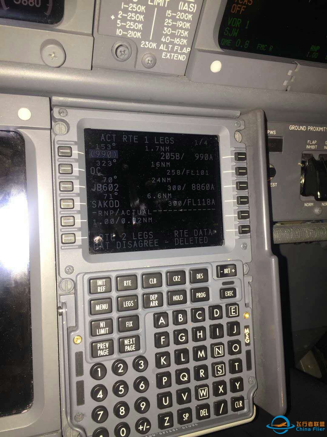 关于B737NG飞机CDU显示“CRC CHECK”信息的解释-9001 