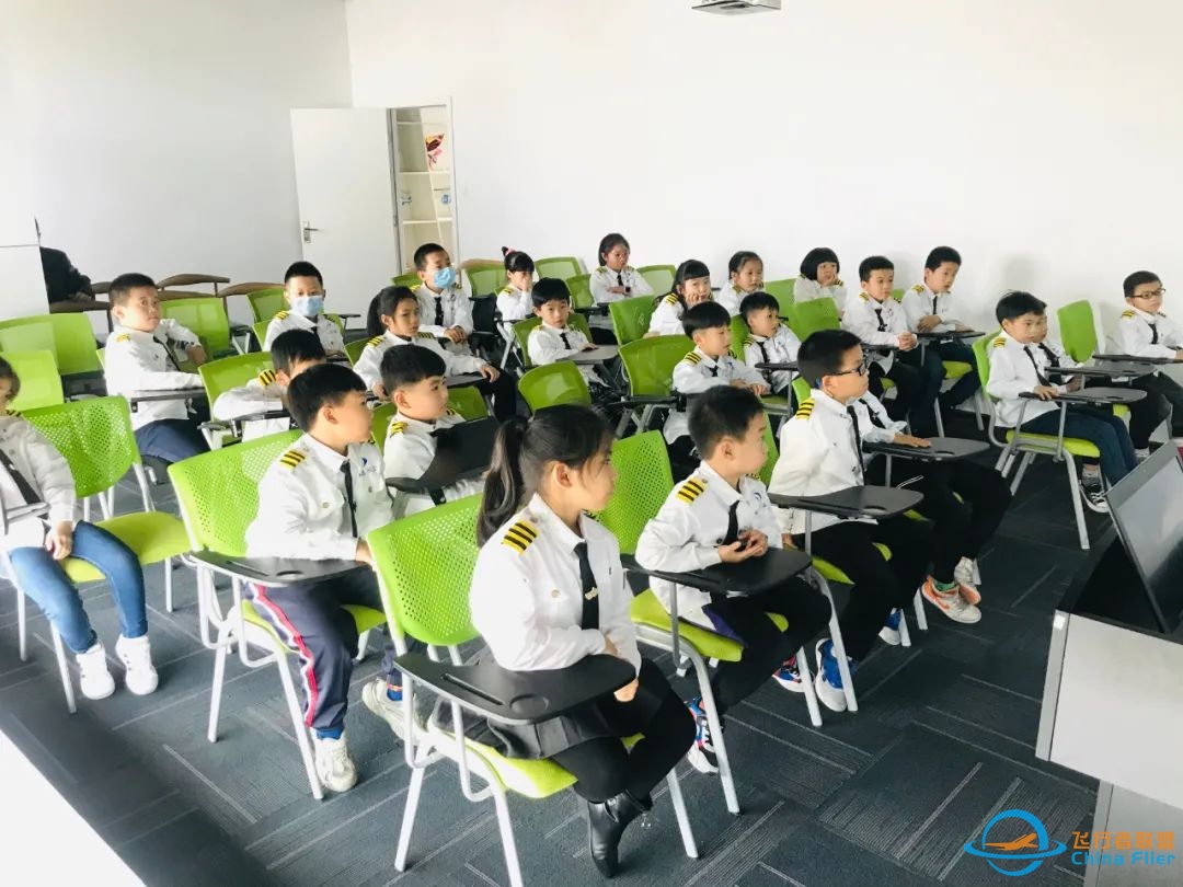 超赞!“万米高空”体验飞行员震撼视角,俯瞰厦门,翱翔蓝天!-943 