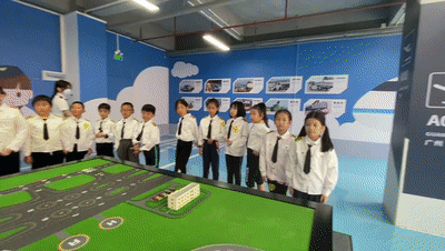 5.1/5深圳王牌小机长已就绪,1:1还原驾驶舱,沉浸式模拟开飞机!-7619 